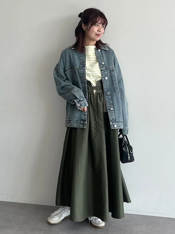 ① オーバーサイズで「抜け感」を演出 | デニムジャケット コーデ
